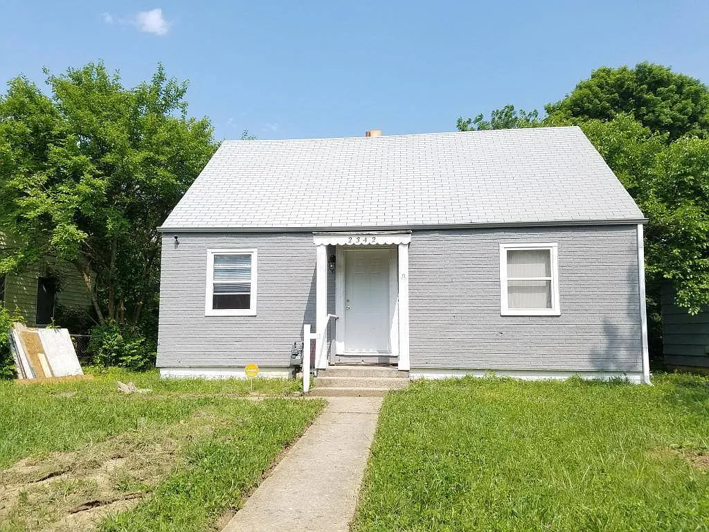 2342 Delbert Rd photo 1