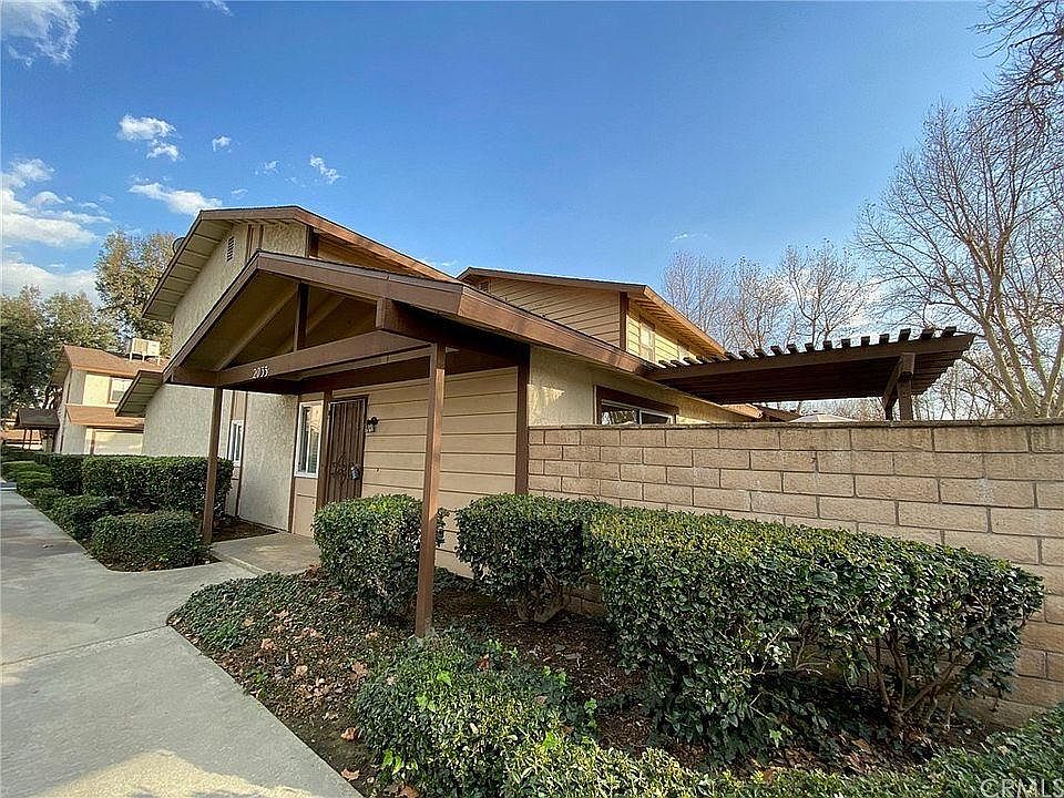 1st image of 20330 S Magnolia Ave