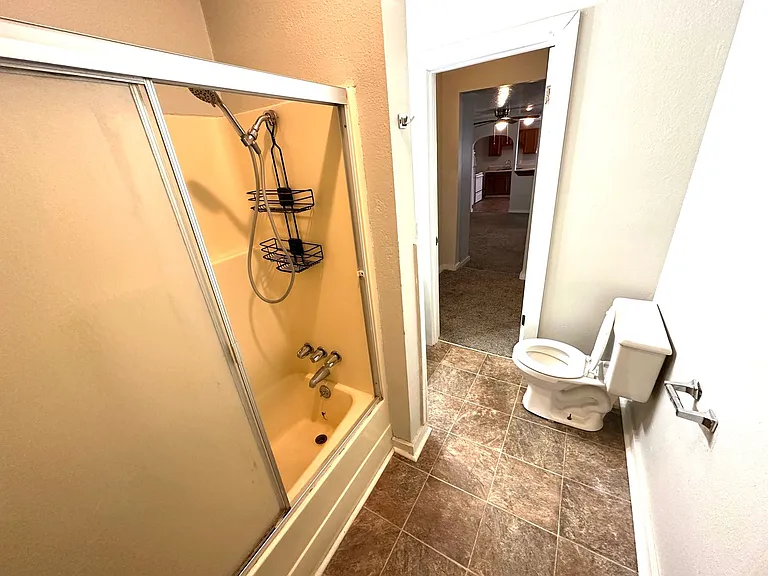 304 N Webb St — Photo 8