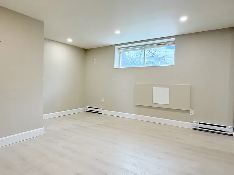 149 Margaret St #1-A — Photo 3