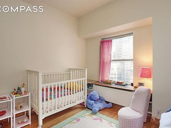 5th image of 40-44 E 61st St #16A