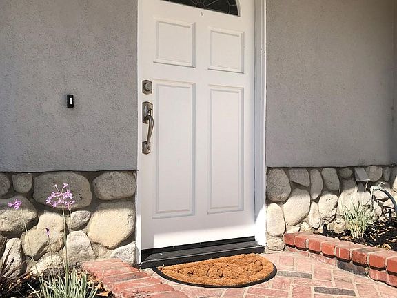 3rd image of 6225 E Camino Manzano