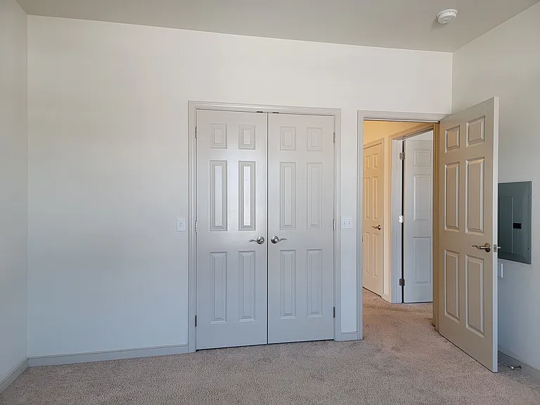 1968 Shady Oak Dr — Photo 15