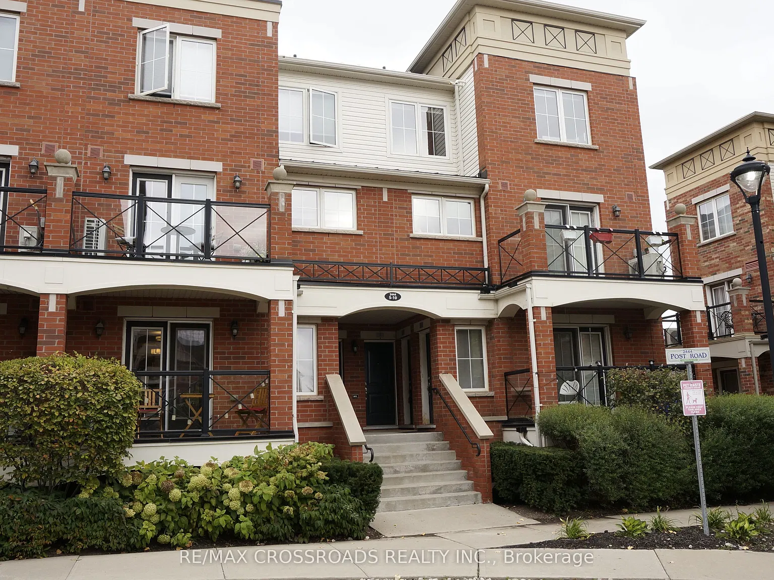 2 bed, $2,700 — Photo 1