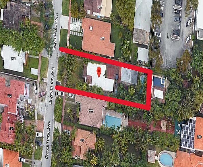 2nd image of 3767 Royal Palm Ave