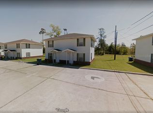 924 Prater Rd, Sulphur, LA 70663