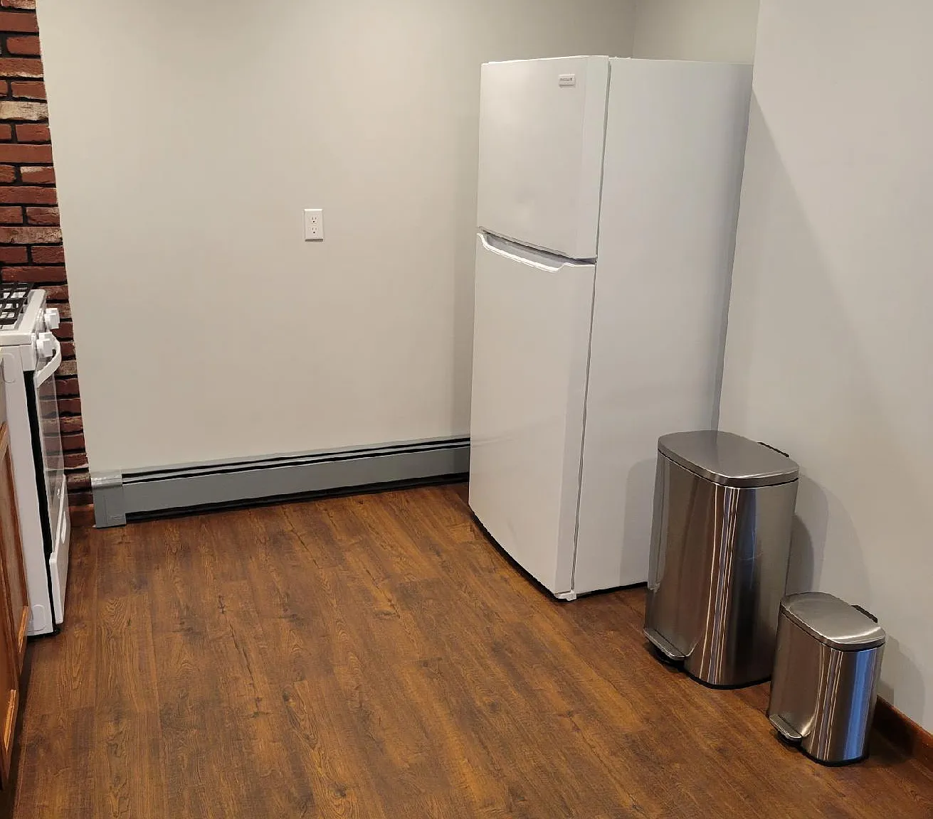 1 bed, 1300 sqft, $1,850 — Photo 4