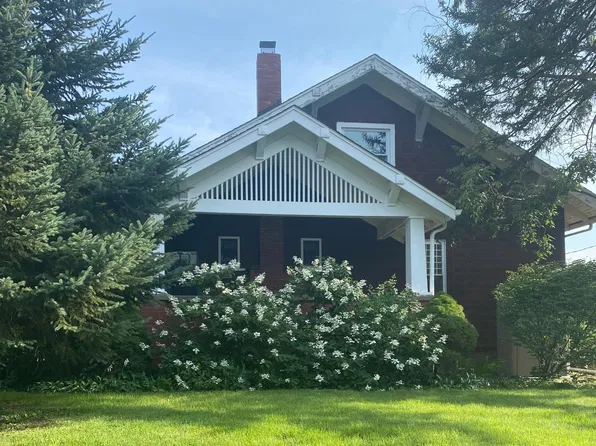 407 Michigan Ave, Valparaiso, IN 46383
