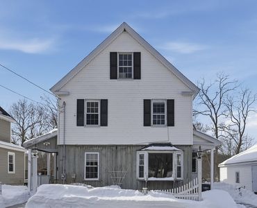 21 River St, Amesbury, MA, 01913