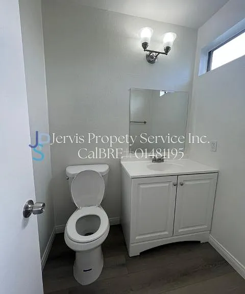 10827 Studebaker Rd #106 — Photo 8