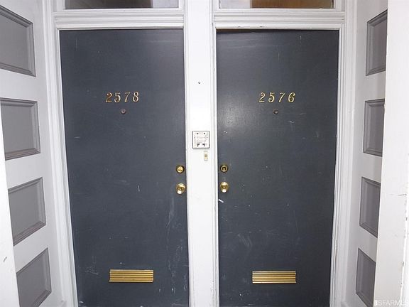 4th image of 2576 Folsom St