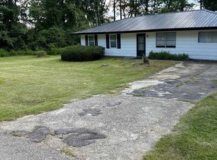 1540 Warren Rd, White Plains, GA 30678