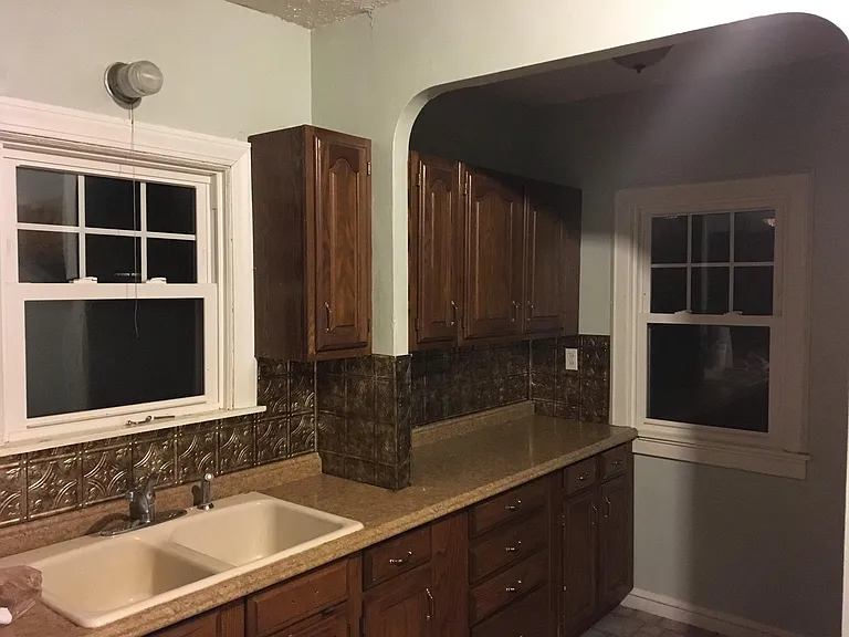 3473 Northcliffe Rd — Photo 3
