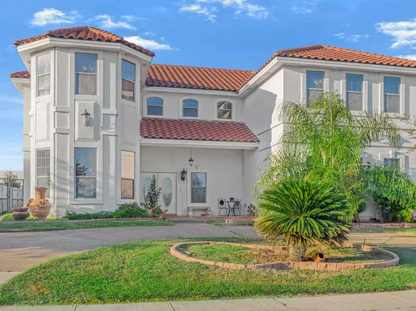 245 Lake Powell Dr, Laredo, TX 78041