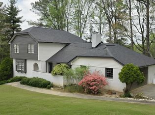 2106 Tanglewood Dr, Snellville, GA 30078