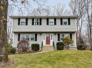 25 Tanglewood Dr, Milford, MA 01757