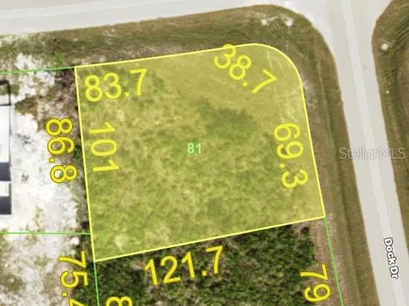 16 Dock Dr #81, Placida, FL 33946