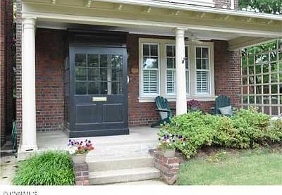 2nd image of 3235 Kensington Ave