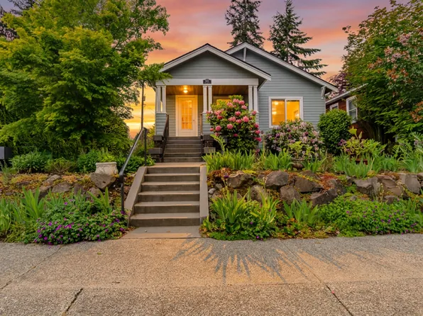 9017 5th Ave NE, Seattle, WA 98115