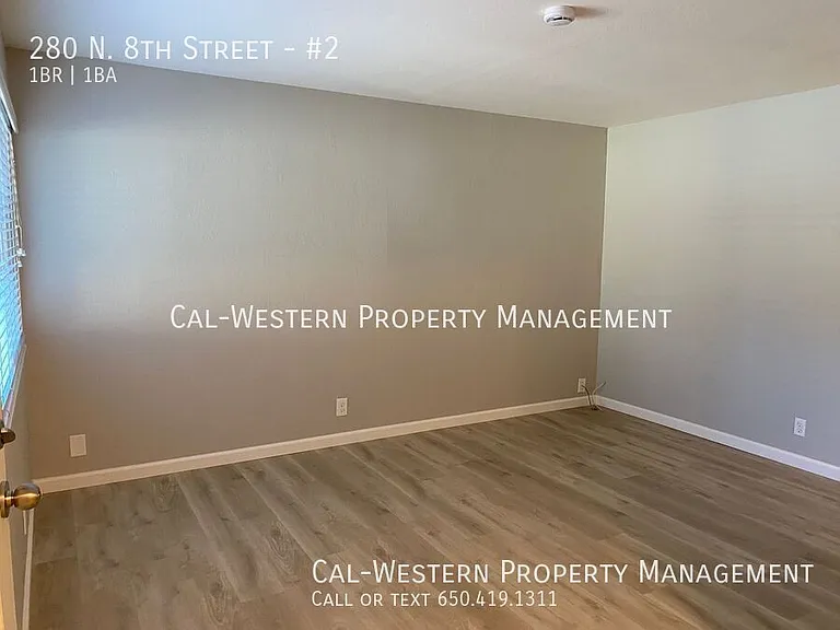 280 N 8th St #2 — Photo 1