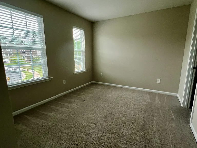 601 Deep River Way — Photo 18