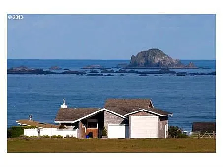 30662 Old Coast Rd photo 1