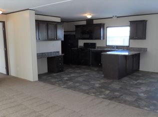 150 Humphrey Dr, Oxford, MI 48371