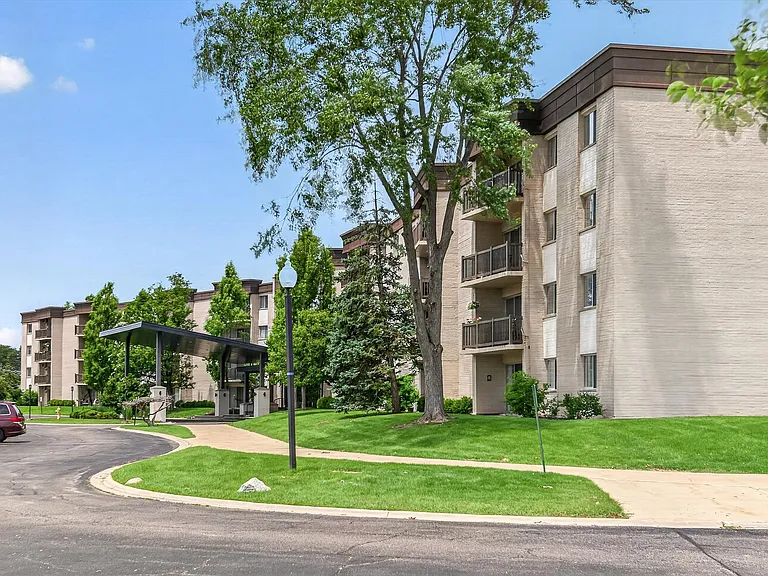 06-Stonebridge-07 Community