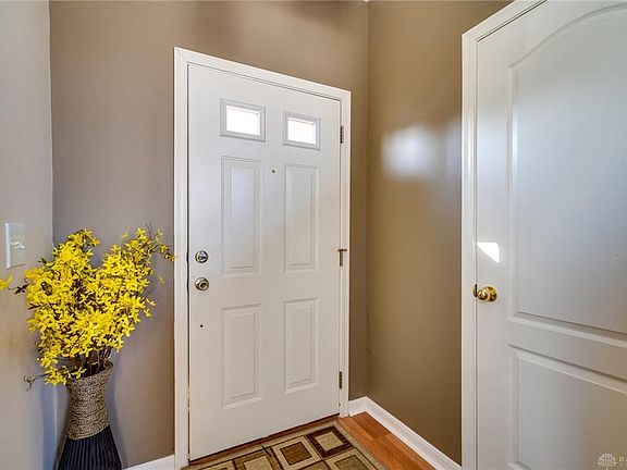 4th image of 9178 Great Lakes Cir