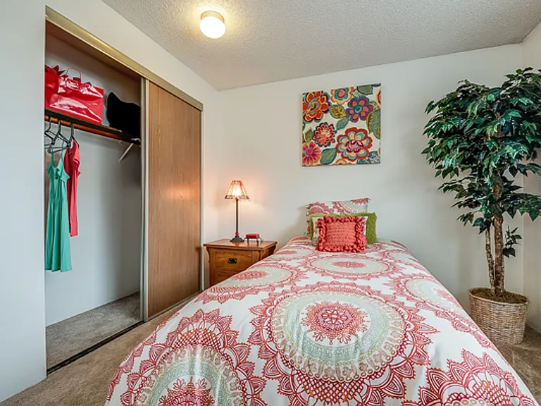 Crystal Springs Apartments — Photo 124