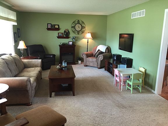 4th image of 817 Fairlane Dr