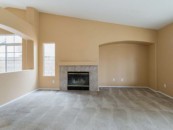 3rd image of 7608 Newberry Ln