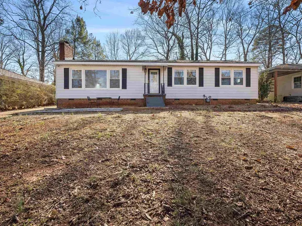 7 Glenmore Dr, Greenville, SC 29617