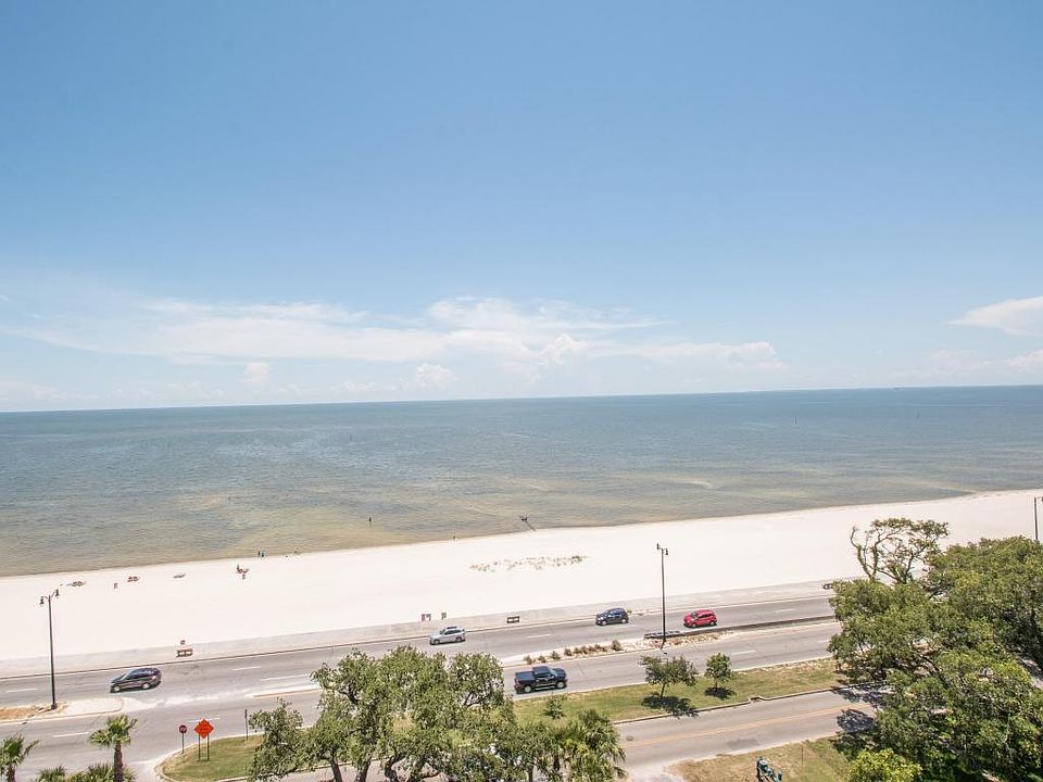 1st image of 2228 Beach Dr