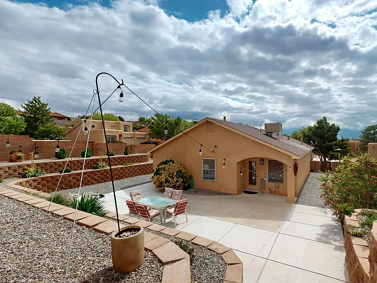 10543 Portofino Dr NW — Photo 35