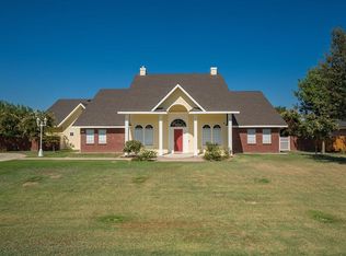 2240 Chardonnay Pl, Hanford, CA 93230