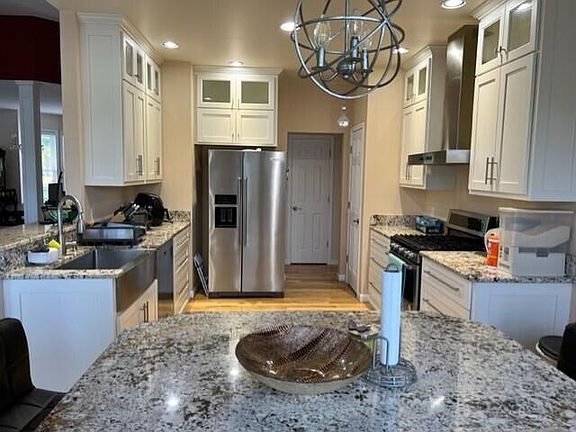 5th image of 66112 Knollwood Dr
