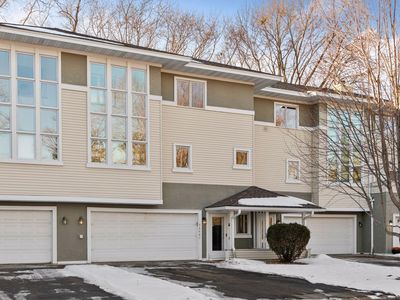 3664 Abbey Way APT D, Eagan, MN, 55123