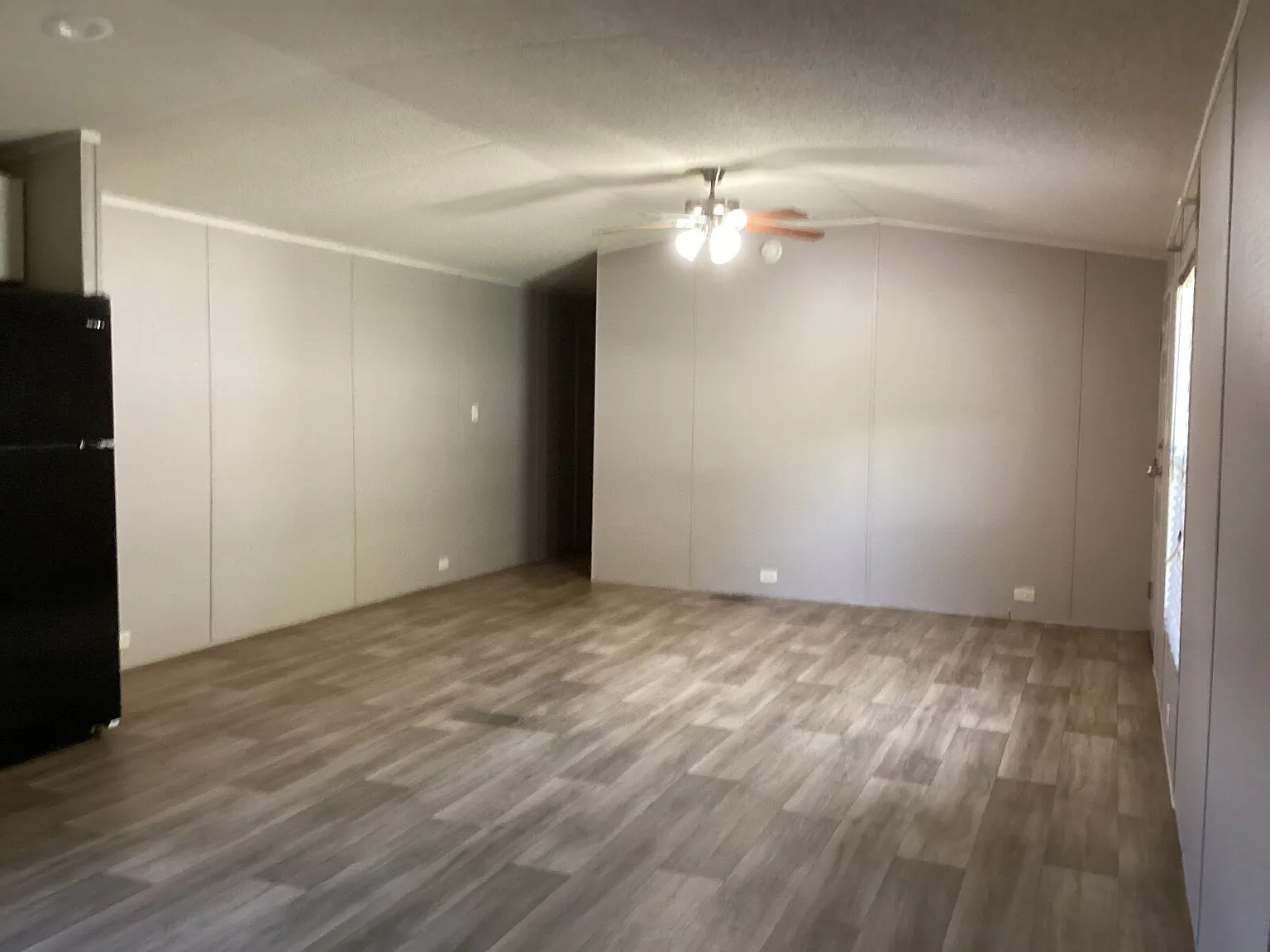 3 bed, 2.0 bath, 1000 sqft, $1,250 — Photo 2