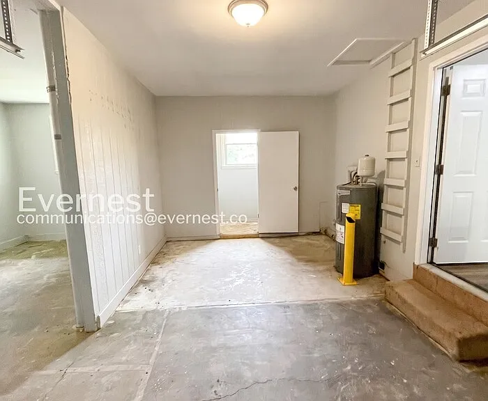 109 Shirley Dr — Photo 18