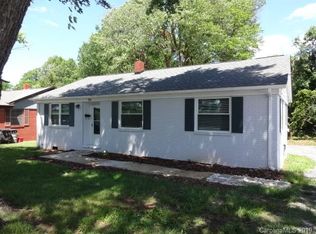 554 Brookdale Dr, Statesville, NC 28677