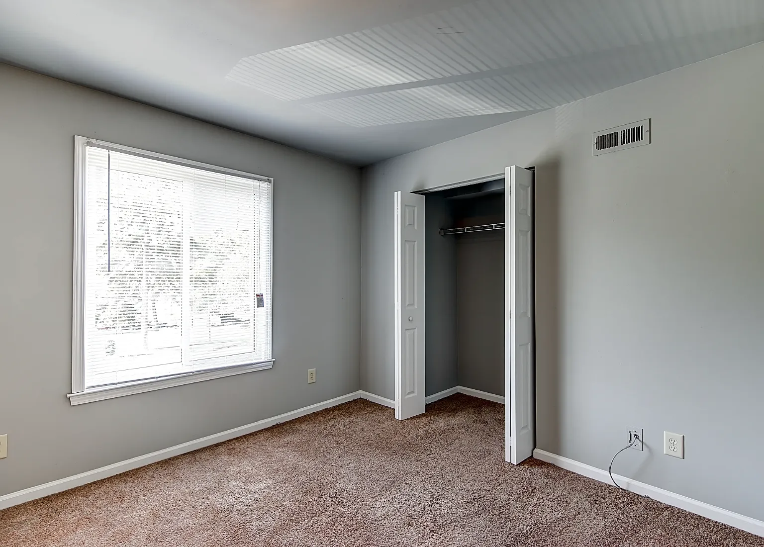 1 bed, 679 sqft, $1,000 — Photo 2