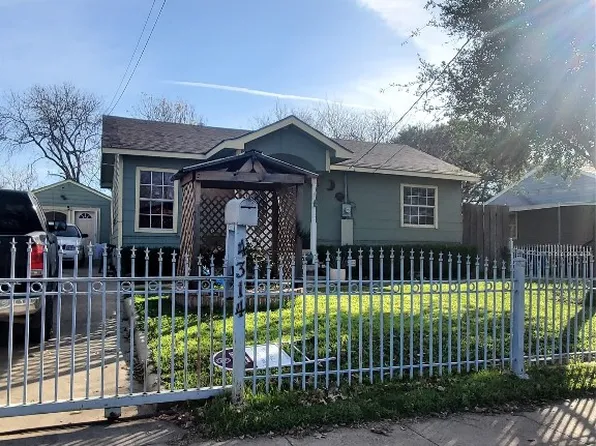4314 Whitworth St, Dallas, TX 75227