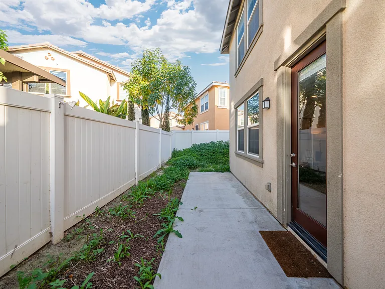 5910 Sendero Ave — Photo 28