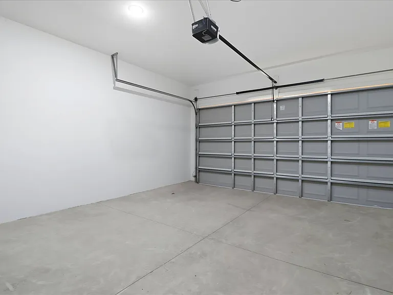 3999 SW Shorewood Dr — Photo 33