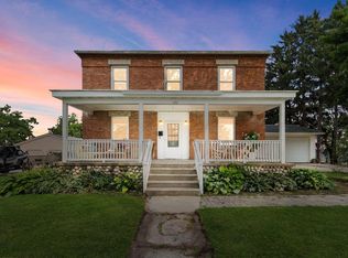 290 N Main St, Juneau, WI 53039