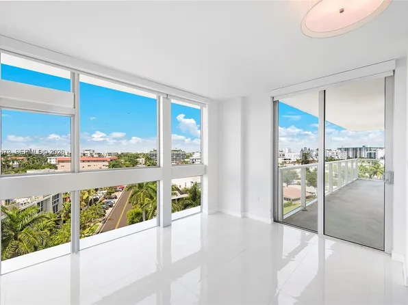 9901 E Bay Harbor Dr, Bay Harbor Islands, FL