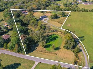 1300 Powell Grove Rd, Lebanon, TN 37090