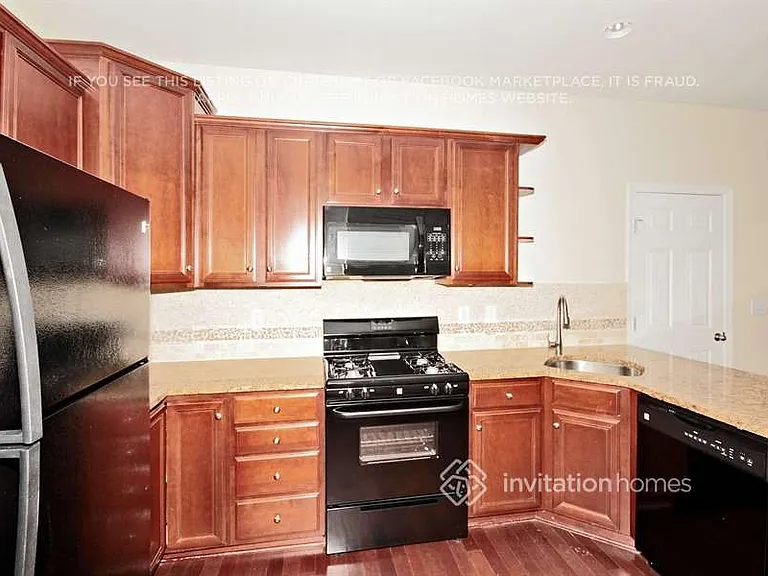 174 Homestead Dr — Photo 5