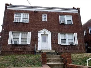 3919 R St SE APT 3, Washington, DC 20020